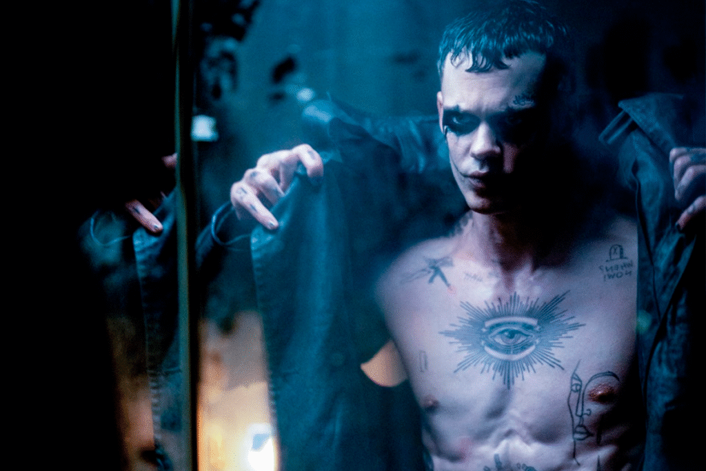 Bill Skarsgård, interpretando Eric Draven, no filme "O Corvo"