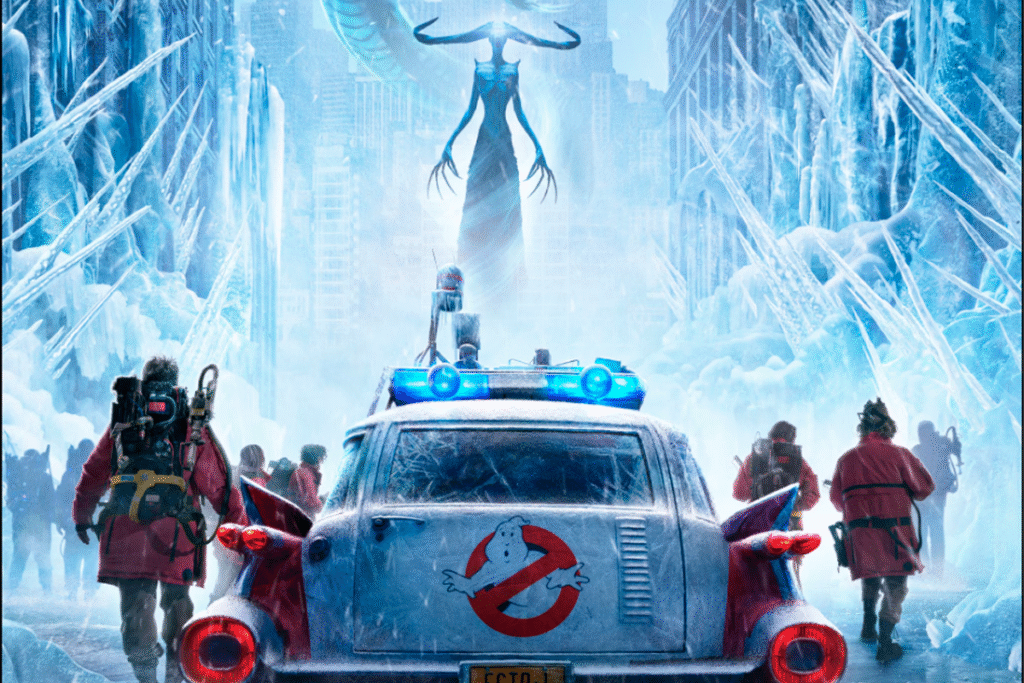 Os Caça Fantasmas diante de um espiríto gelado, ao lado do automóvel perosnalizado com logo dos Ghostbusters"