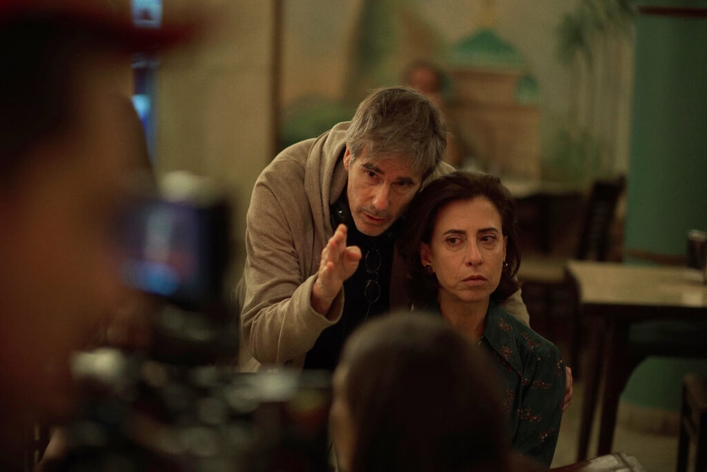 Walter Salles e Fernanda Montenegro no set de 'Ainda Estou Aqui'