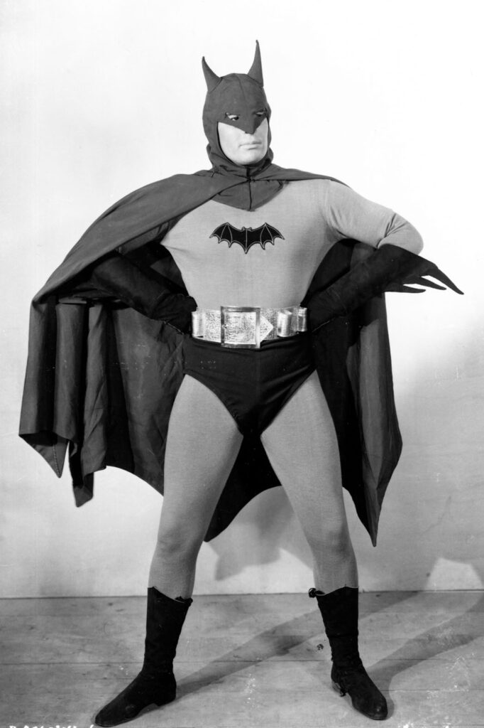 Lewis Wilson interpretou Batman no seriado de mesmo nome em1943