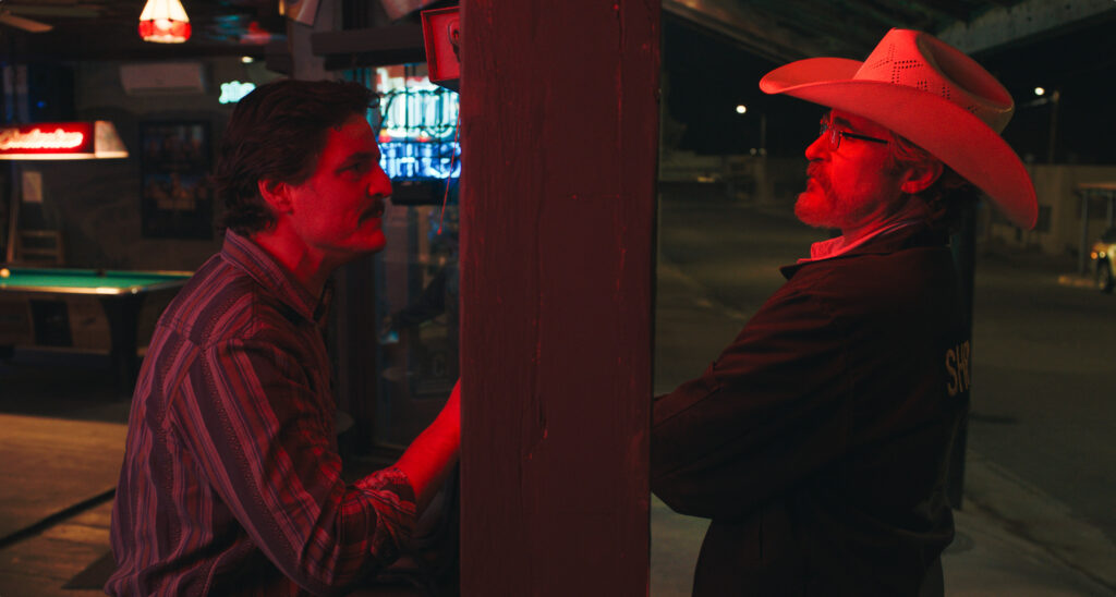 Pedro Pascal e Joaquin Phoenix em 'Eddington' de Ari Aster